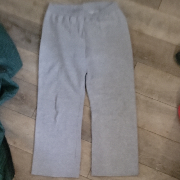 Hanes Gray Sweatpants - Picture 1 of 3